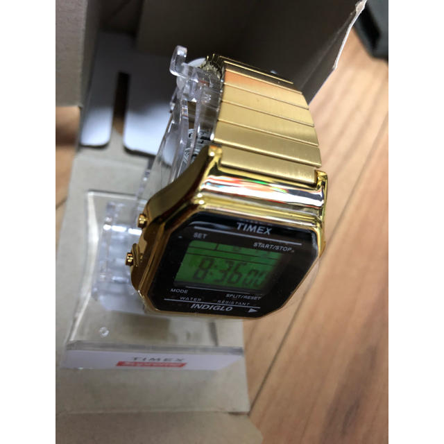 時計supreme timex digital watch gold ゴールド