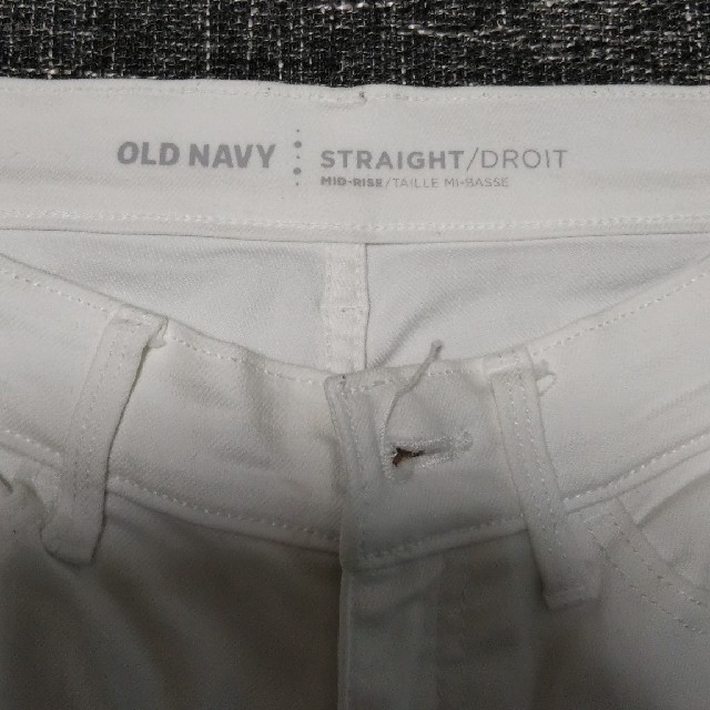 Old Navy(オールドネイビー)のオールドネイビー 白 パンツ レディースのパンツ(デニム/ジーンズ)の商品写真
