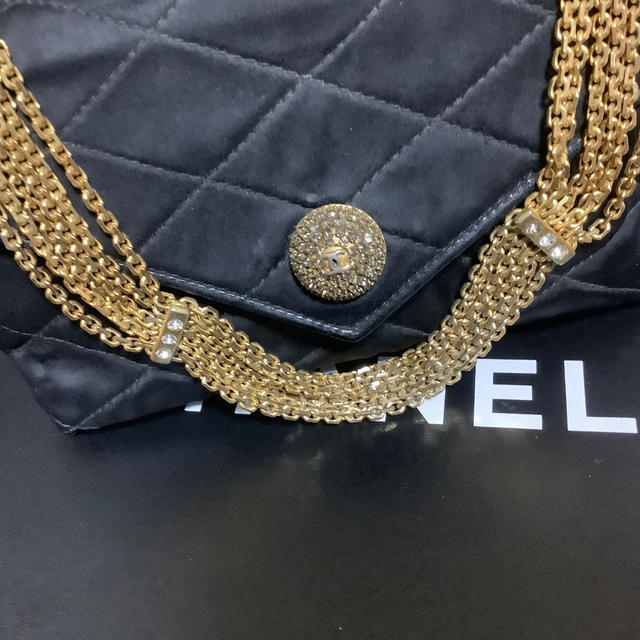 CHANEL(シャネル)のシャネル　パーティバック　ヴィンテージ レディースのバッグ(ハンドバッグ)の商品写真