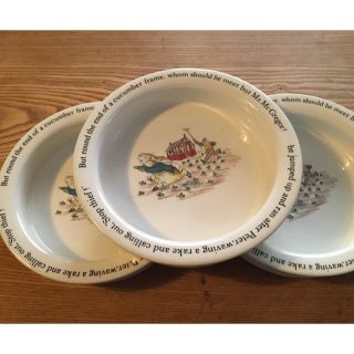 ウェッジウッド(WEDGWOOD)のピーターラビット　ウエッジウッド　スープ皿　3枚(食器)