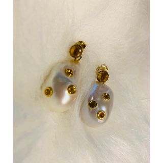 セリーヌ パールピアスの通販 26点 | celineを買うならラクマ セリーヌ パールピアスの通販 26点 | celineを買うならラクマ