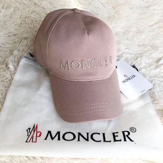 モンクレール(MONCLER)の新品 新作 モンクレール  ロゴ ベースボールキャップ ピンク(キャップ)