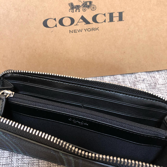 COACH(コーチ)のタイムセール！COACH チェック シグネチャー レザー 長財布 グリーン レディースのファッション小物(財布)の商品写真