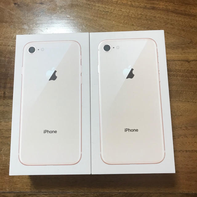 iPhone 8 64GB ゴールド 新品未使用二台 - スマートフォン本体