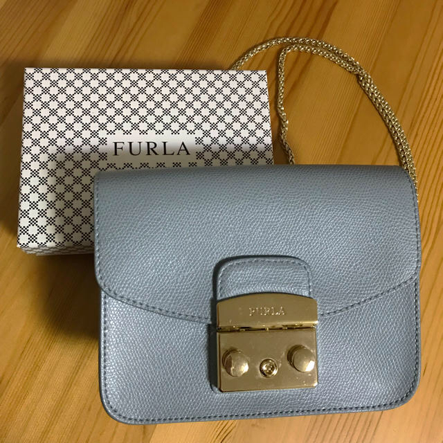 Furla メトロポリスミニ ブルー ショルダーチェーンバック-