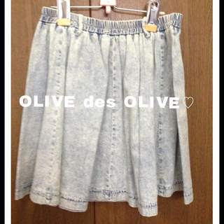 オリーブデオリーブ(OLIVEdesOLIVE)のOLIVE des OLIVE スカート(ひざ丈スカート)