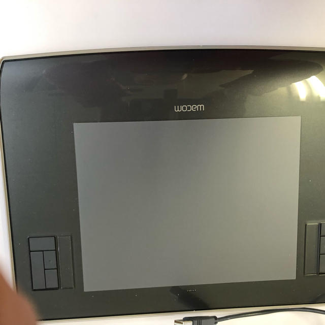 Wacom. intros.    Model. PTZ-630. タブレット