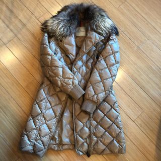 モンクレール(MONCLER)のモンクレール　ダウン　キルティング　ベージュ　ファー　ライダース(ダウンジャケット)