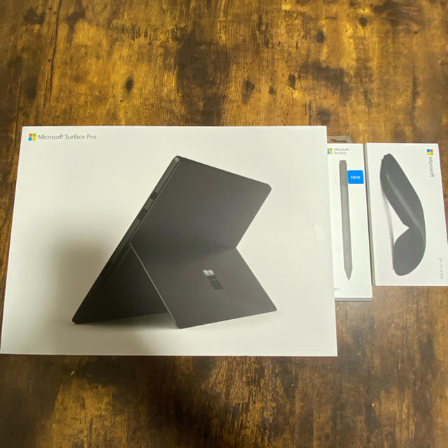 Surface pro6 アークマウス、ペン、office付　超美品スマホ/家電/カメラ