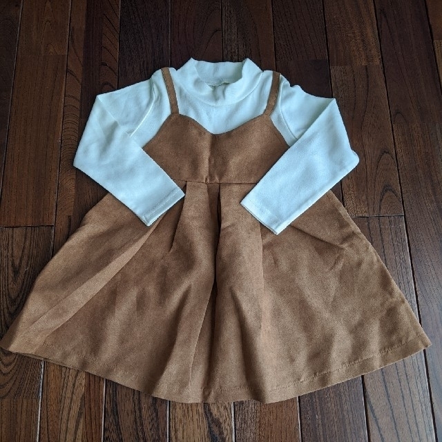 新品　ワンピース　90 キッズ/ベビー/マタニティのキッズ服女の子用(90cm~)(ワンピース)の商品写真