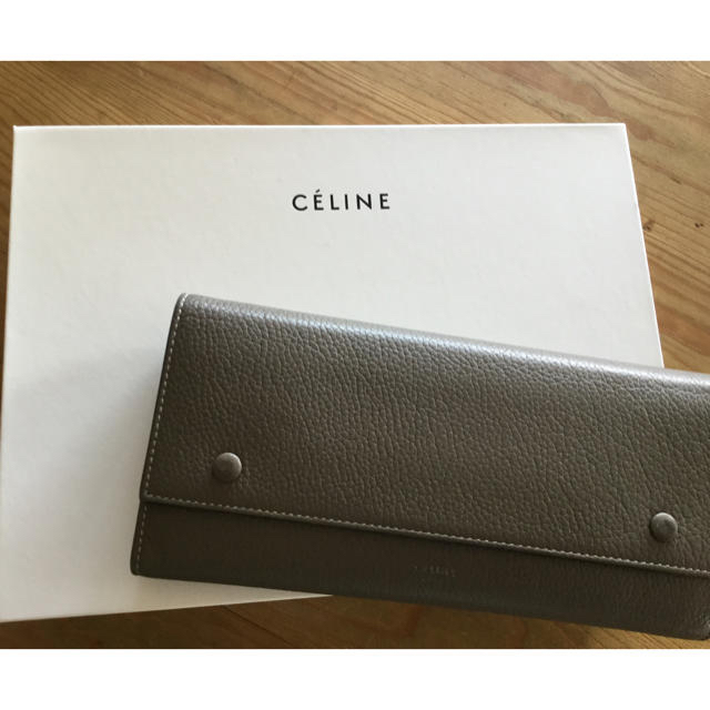 celine(セリーヌ)のセリーヌ☆フラップロングマルチ長財布☆グレージュ×イエロー レディースのファッション小物(財布)の商品写真