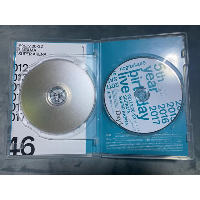 乃木坂46(ノギザカフォーティーシックス)の5th　YEAR　BIRTHDAY　LIVE　2017．2．20-22　SAIT エンタメ/ホビーのDVD/ブルーレイ(ミュージック)の商品写真