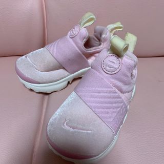 ナイキ(NIKE)のディア嬢様専用　ABCマート　NIKE キッズシューズ（13センチ）(その他)