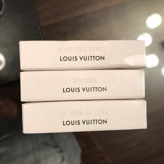 ルイヴィトン(LOUIS VUITTON)のルイヴィトン　香水サンプル　2ml 3本セット(香水(女性用))