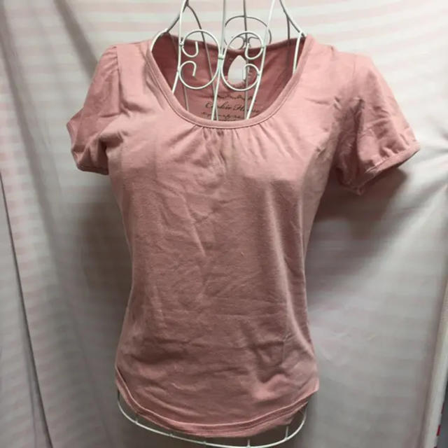 【処分価格】Tシャツ ピンク レディースのトップス(Tシャツ(半袖/袖なし))の商品写真