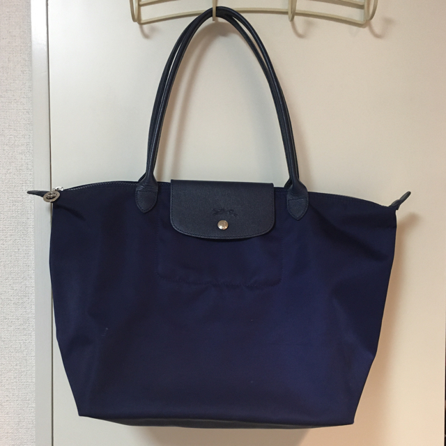 LONGCHAMP(ロンシャン)の《専用》longchamp ロンシャン ルプリアージュネオ ネイビー トート L レディースのバッグ(トートバッグ)の商品写真