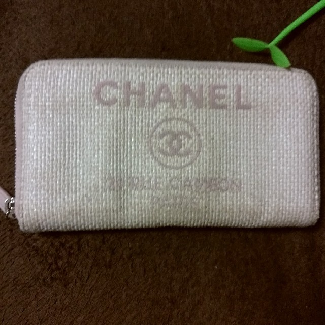 CHANEL(シャネル)のシャネル  ドーヴィル  ココマーク長財布 レディースのファッション小物(財布)の商品写真