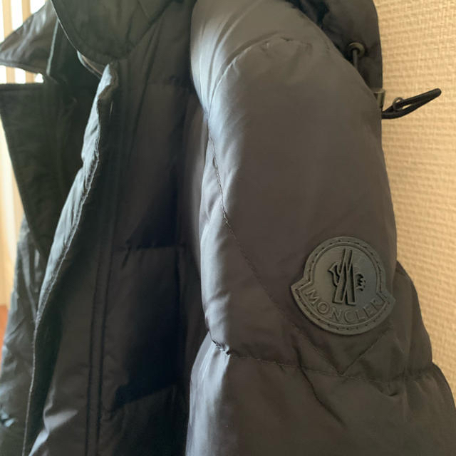 MONCLER(モンクレール)のメンズ MONCLER ダウンコート メンズのジャケット/アウター(ダウンジャケット)の商品写真