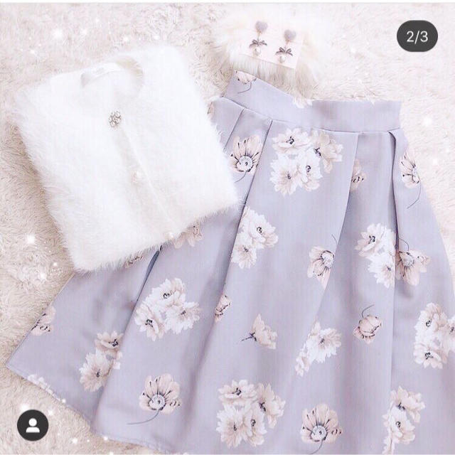 tocco(トッコ)の【tocco closet】花柄スカート♡アイスブルー レディースのスカート(ひざ丈スカート)の商品写真