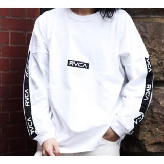 ルーカ(RVCA)の新品 RVCA ルーカ オーバー サイズ ロゴ ライン テープ ロンT M(Tシャツ/カットソー(七分/長袖))