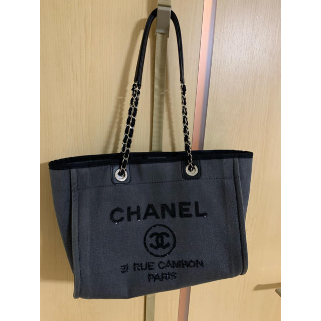 CHANEL クラッチバッグ ドーヴィル デニム＆スパンコール23番台