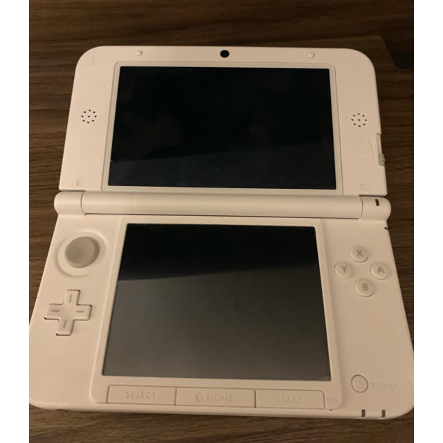 3DS LL （スマブラソフト付き）