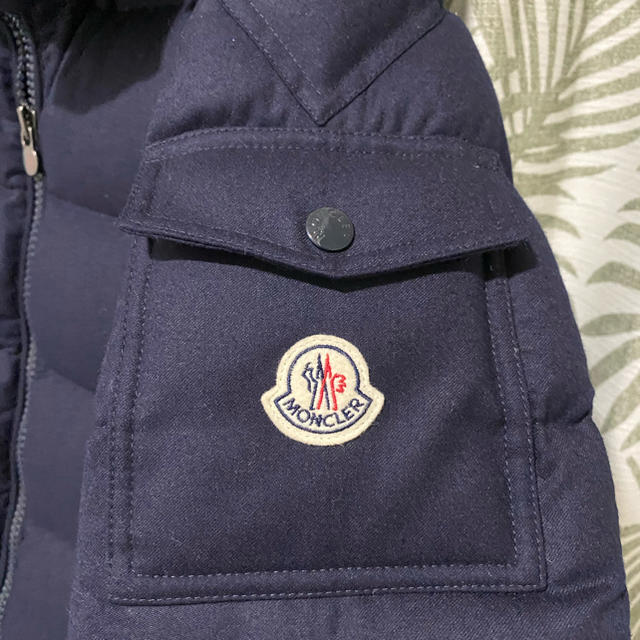 MONCLER(モンクレール)のナチュラル様専用　モンクレールダウンジャケット メンズのジャケット/アウター(ダウンジャケット)の商品写真