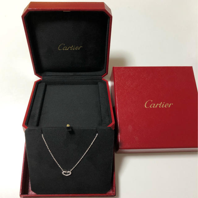 Cartier(カルティエ)のカルティエ cハート・シンボル　ネックレス レディースのアクセサリー(ネックレス)の商品写真