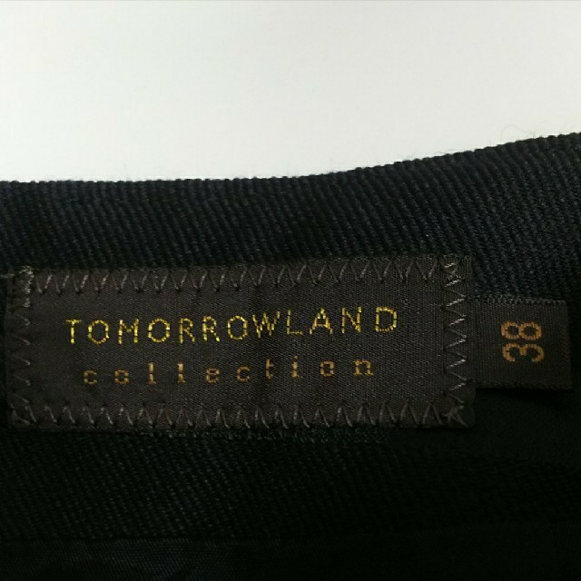 TOMORROWLAND(トゥモローランド)の美品　TOMORROWLAND　トゥモローランド　スカート レディースのスカート(ひざ丈スカート)の商品写真