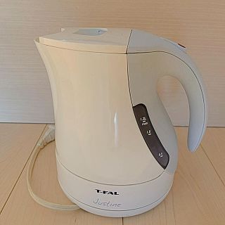 ティファール(T-fal)のT-fal 電気ケトル  ホワイト 1.2L (電気ケトル)