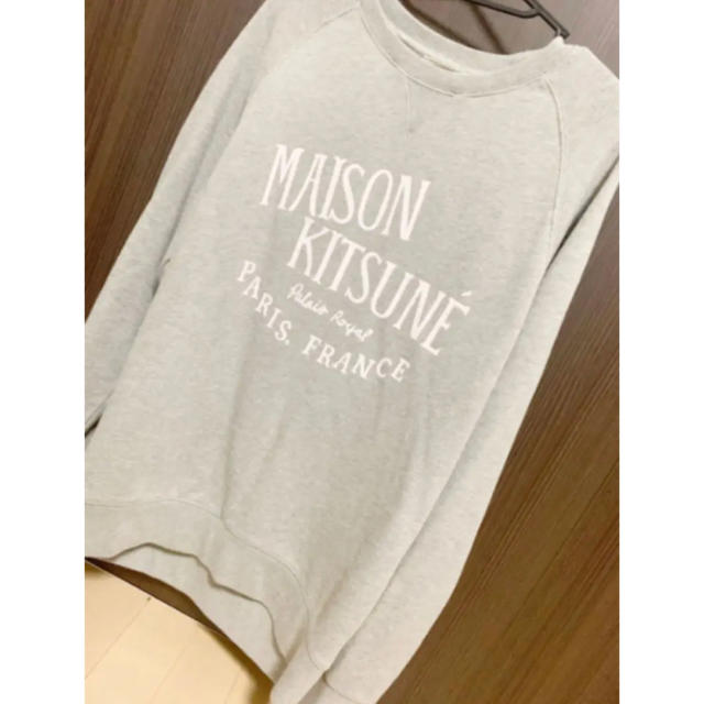 MAISON KITSUNE'(メゾンキツネ)のmaison kitsune メゾンキツネ　スウェット グレー　M メンズのトップス(スウェット)の商品写真