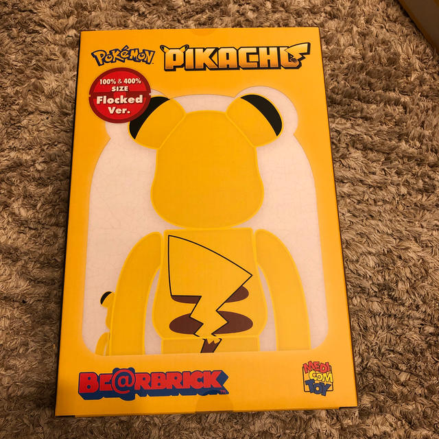 MEDICOM TOY(メディコムトイ)のBE@RBRICK ピカチュウ フロッキーVer. 100％ & 400％ エンタメ/ホビーのフィギュア(その他)の商品写真