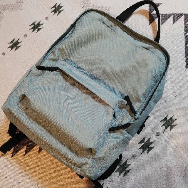 MUJI (無印良品)(ムジルシリョウヒン)の無印良品 リュック PC レディースのバッグ(リュック/バックパック)の商品写真