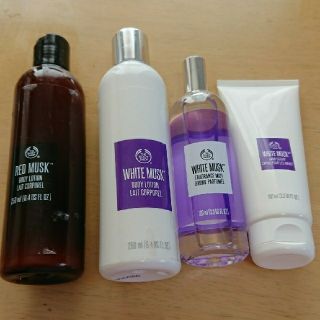 ザボディショップ(THE BODY SHOP)の mameru様 専用ボディショップ  ホワイトムスクボディローション(ボディローション/ミルク)