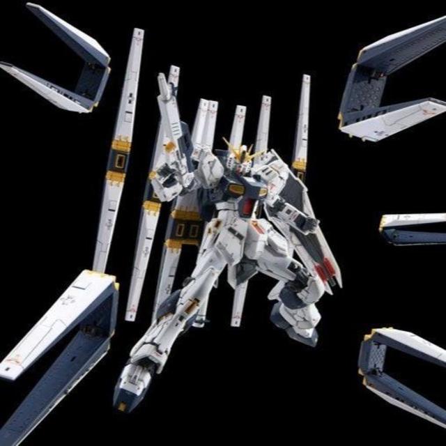 BANDAI(バンダイ)のガンプラ RG ニューガンダム ダブルフィンファンネル 送料込み エンタメ/ホビーのおもちゃ/ぬいぐるみ(プラモデル)の商品写真