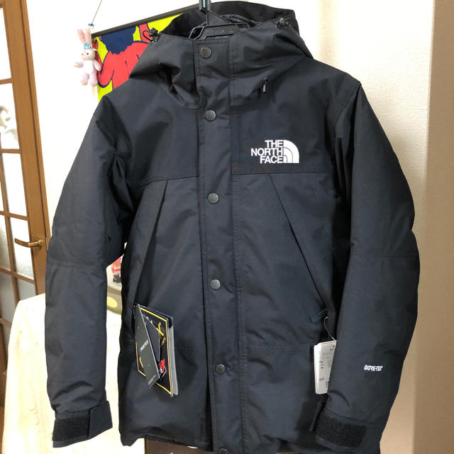 THE NORTH FACE(ザノースフェイス)の18AW ノースフェイス マウンテンダウンジャケット ブラック XS メンズのジャケット/アウター(ダウンジャケット)の商品写真