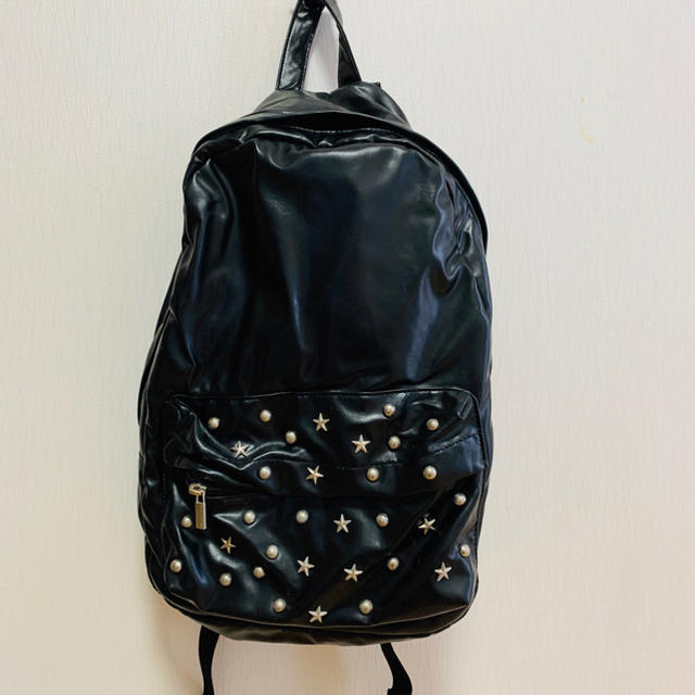 しまむら(シマムラ)のレザー　リュック レディースのバッグ(リュック/バックパック)の商品写真