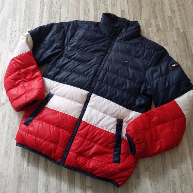 TOMMY HILFIGER(トミーヒルフィガー)のTOMMY HILFIGER キッズ/ベビー/マタニティのキッズ服男の子用(90cm~)(コート)の商品写真