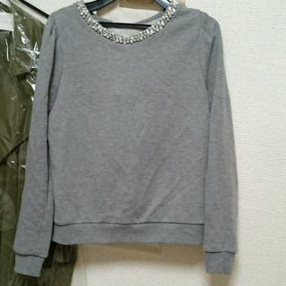 ローリーズファーム(LOWRYS FARM)のビジュ付き トップス(カットソー(長袖/七分))