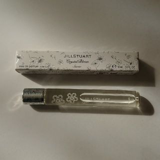 ジルスチュアート(JILLSTUART)のジルスチュアート クリスタルブルーム スノー オードパルファン ローラーボール(香水(女性用))