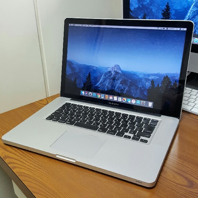 美品 Macbook Pro 15インチ 8GB/SSD120GB office