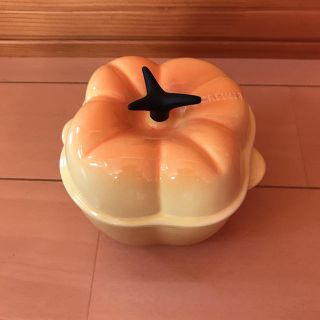 ルクルーゼ(LE CREUSET)のル・クルーゼ　黄色ピーマン容器(容器)