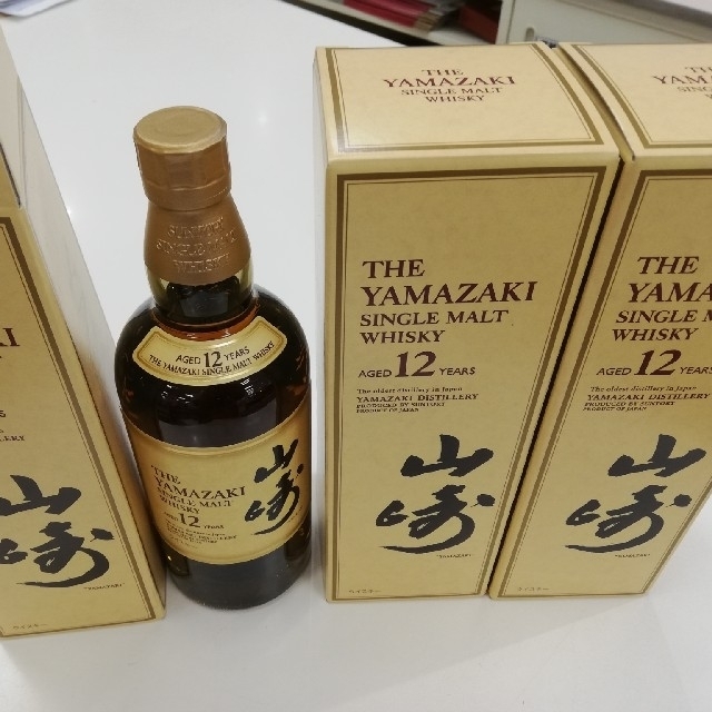 山崎12年　700ml　3本セット箱付き