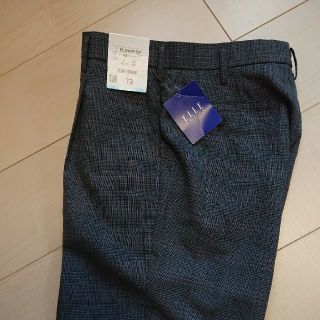 エル(ELLE)の【ELLE】学生ズボン スラックス 新品・未使用・タグ付き(スラックス)