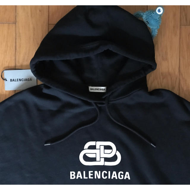 予約】 【美品】Balenciaga - Balenciaga ニュー S ロゴフーディ BB
