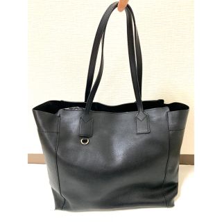 ザラ(ZARA)のZARA ザラ　トートバッグ ブラック　黒　A4サイズ収納可　大容量(トートバッグ)