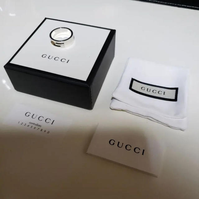 Gucci(グッチ)のGUCCI シルバーリング ☆美品☆ メンズのアクセサリー(リング(指輪))の商品写真