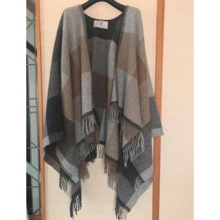 ニジュウサンク(23区)の23区  100%Lamds wool ストール  ポンチョ(ポンチョ)