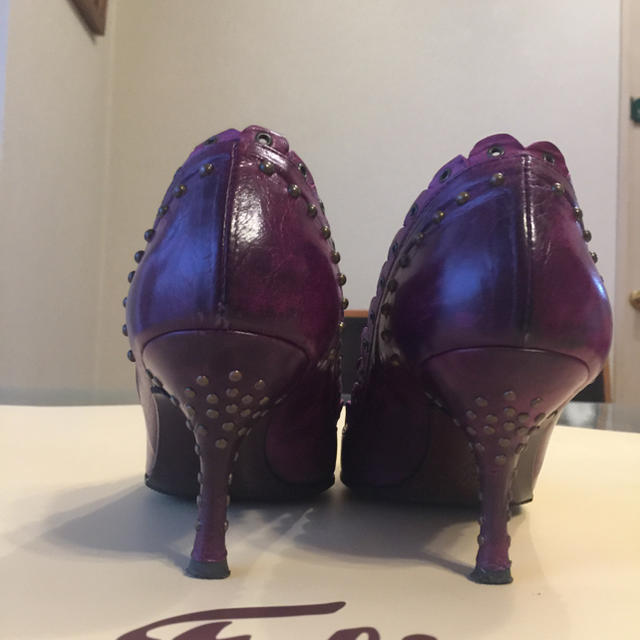 イタリー製 パンプス レディースの靴/シューズ(ハイヒール/パンプス)の商品写真