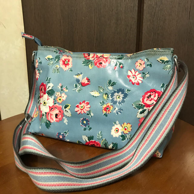 Cath Kidston(キャスキッドソン)のキャスキッドソンのショルダーバッグ レディースのバッグ(ショルダーバッグ)の商品写真